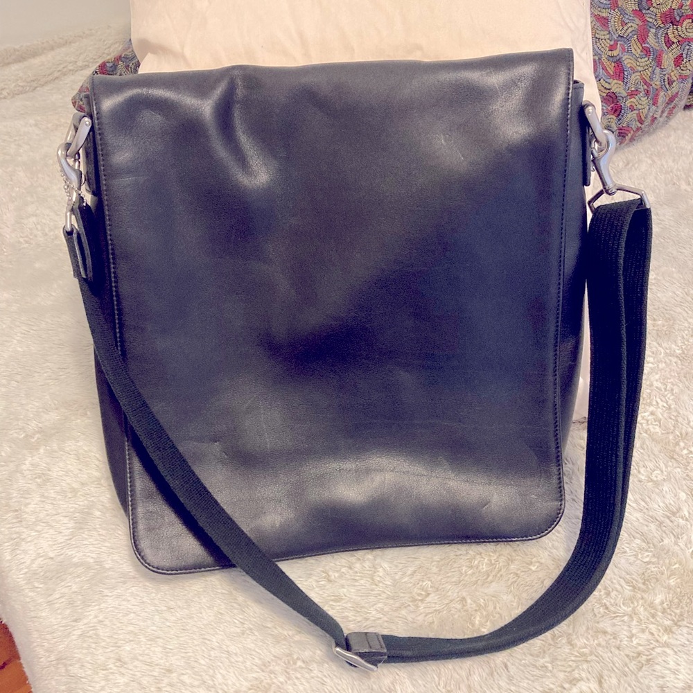 Vintage Coach black shoulder bag appears to be new & unused.